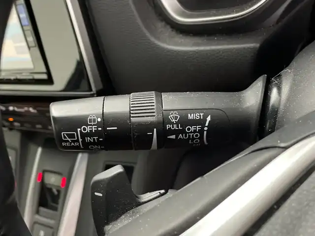 ホンダ ＣＲ－Ｖ ハイブリッド EX・マスターピース 鹿児島県 2019(平31)年 9.4万km ルーセブラックM ワンオーナー/純正SDナビ/(BT/CD/DVD/AM/FM/フルセグTV)/ホンダセンシング/レーダークルーズコントロール/衝突軽減ブレーキ/レーンキープアシスト/ブラインドスポットモニター/パドルシフト/パワーバックドア/前席パワーシート/シートメモリー/バックカメラ/前席シートヒーター/電動パーキングブレーキ/オートホールド/ビルトインETC2.0/前後コーナーセンサー/サンルーフ/純正18インチアルミホイール/純正フロアマット/純正LEDヘッドライト/アイドリングストップ/保証書/取扱説明書
