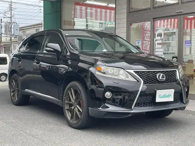 レクサス ＲＸ 450h バージョンL 愛知県 2012(平24)年 11.1万km ブラック ムーンルーフ〈MOP〉/ブラックレザーシート/純正HDDナビゲーションシステム/DVD／Bluetooth／地デジTV/マークレビンソンプレミアムサウンドシステム/リアシートエンターテイメントシステム〈MOP〉/純正フロントエアロバンパー〈MOP〉/クリアランスソナー〈MOP〉/バックカメラ/前席メモリ付パワーシート/前席シートヒーター＆ベンチレーション/ウッドコンビステアリング/純正LEDヘッドライト/クルーズコントロール/ビルトインETC/エンジンスターター＆カードキー有/社外20インチ鍛造AW/〈BRIDGESTONE PRODRIVE〉