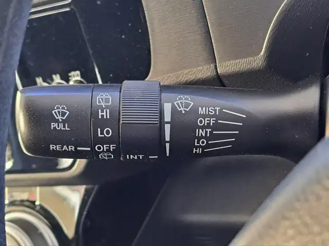 トヨタ アクア S 大阪府 2015(平27)年 2.9万km ライムホワイトパールクリスタルシャイン /禁煙//ワンオーナー//純正SDナビ【NSZN-W64T】//・CD/DVD/SD/フルTV/Bluetooth//バックカメラ//ステアリングスイッチ//ETC//プッシュスタート//スマートキーｘ２//ウィンカーミラー