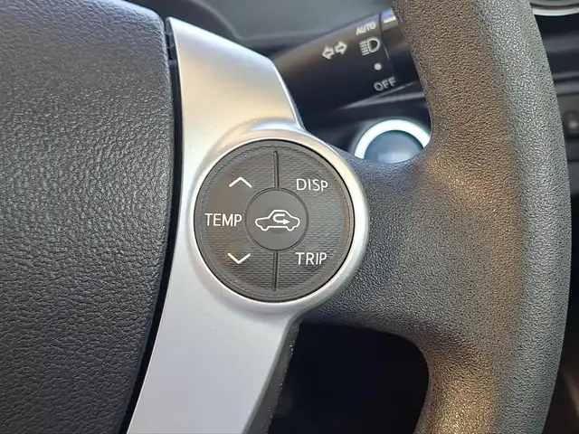 トヨタ アクア S 大阪府 2015(平27)年 2.9万km ライムホワイトパールクリスタルシャイン /禁煙//ワンオーナー//純正SDナビ【NSZN-W64T】//・CD/DVD/SD/フルTV/Bluetooth//バックカメラ//ステアリングスイッチ//ETC//プッシュスタート//スマートキーｘ２//ウィンカーミラー