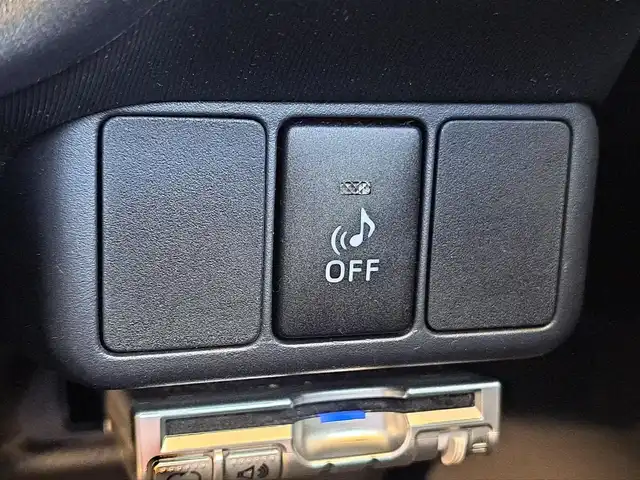 トヨタ アクア S 大阪府 2015(平27)年 2.9万km ライムホワイトパールクリスタルシャイン /禁煙//ワンオーナー//純正SDナビ【NSZN-W64T】//・CD/DVD/SD/フルTV/Bluetooth//バックカメラ//ステアリングスイッチ//ETC//プッシュスタート//スマートキーｘ２//ウィンカーミラー