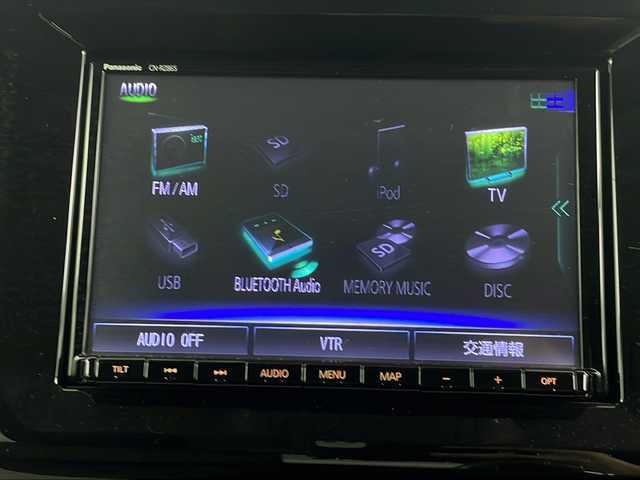 スズキ ソリオ HV MZ 埼玉県 2021(令3)年 1.5万km スターシルバーメタリック 純正8インチナビ/　（AM/FM/iPod/Bluetooth/SD/CD/DVD）/アラウンドビューモニター/フルセグテレビ/ビルトインETC/純正ドライブレコーダー/シートヒーター/ヘッドアップディスプレイ/両側パワースライドドア/衝突被害軽減ブレーキ/クルーズコントロール/レーンアシスト/コーナーセンサー/サーキュレーター/純正フロアマット/純正アルミホイール/LEDヘッドライト/フォグランプ/プッシュスタート