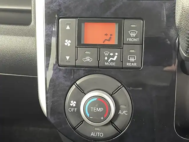 ダイハツ タント カスタム RS トップED SAⅡ 熊本県 2016(平28)年 6万km ブラックマイカメタリック 社外ナビCN-RC03WD（ＣＤ・ＤＶＤ・フルセグ・BT・ＳＤ・ｉｐｏｄ）バックカメラ　/両側パワースライドドア　/衝突軽減ブレーキ/横滑り防止/アイドリングストップ/ドアバイザー/ハーフレザーシート　/純正フロアマット　/オートライト　/ＬＥＤヘッドライト　/フォグランプ　/スマートキー/プッシュスタート