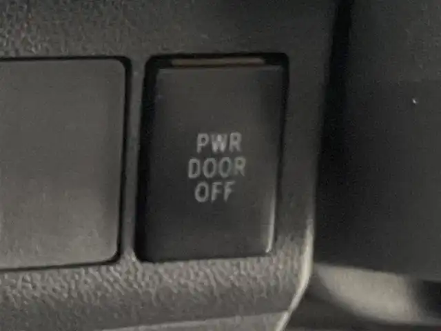 ダイハツ タント カスタム RS トップED SAⅡ 熊本県 2016(平28)年 6万km ブラックマイカメタリック 社外ナビCN-RC03WD（ＣＤ・ＤＶＤ・フルセグ・BT・ＳＤ・ｉｐｏｄ）バックカメラ　/両側パワースライドドア　/衝突軽減ブレーキ/横滑り防止/アイドリングストップ/ドアバイザー/ハーフレザーシート　/純正フロアマット　/オートライト　/ＬＥＤヘッドライト　/フォグランプ　/スマートキー/プッシュスタート