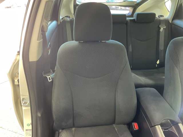 トヨタ プリウス S 栃木県 2015(平27)年 7.4万km ホワイトパールクリスタルシャイン 純正SDナビ/（CD/DVD/フルセグTV/Bluetooth/SD）/バックカメラ/ビルトインETC/前方ドライブレコーダー/禁煙車/オートライト/HIDヘッドライト/横滑り防止装置/スマートキー/プッシュスタート/ステアリングスイッチ/ウィンカーミラー/純正フロアマット