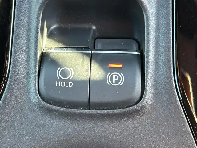 トヨタ カローラツーリング ハイブリッド ダブルバイビー 愛媛県 2020(令2)年 1.5万km ホワイトパールクリスタルシャイン 純正9型ディスプレイオーディオ/バックカメラ/前後ドライブレコーダー/トヨタセーフティセンス/レーダークルーズコントロール/ブラインドスポットモニター/クリアランスソナー/100V/1500Wコンセント/ハーフレザー/シートヒーター/ワイヤレス充電/電格ミラー/ヒートミラー/ステアリングリモコン/ステアリングヒーター/純正ドアバイザー/電動パーキングブレーキ/AutoHold機能/MODELLISTAスカッフプレート/現状サマー(純正AW)(215/45/R17)/YOKOHAMA ADVANdB V552/禁煙車