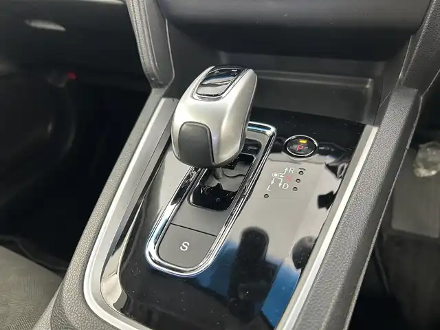 ホンダ シャトル ハイブリッド X ホンダセンシング 千葉県 2019(平31)年 5.4万km ミッドナイトブルービームM 禁煙　/純正７型ナビ（VXM-195VFi）/AM＆FM＆Bluetooth＆フルセグTV＆CD＆DVD/前席シートヒーター　/ビルトインＥＴＣ　/ホンダセンシング/レーダークルーズコントロール/レーンキープアシスト　/バックカメラ　/電動格納サイドミラー　/パドルシフト　/ＬＥＤヘッドライト（オートライト付き）/フォグランプ/12Vシガーソケット/アイドリングストップ/ウィンカーミラー/ドアバイザー/プッシュスタート/フロアマット/ハーフレザーシート/ISOFIX