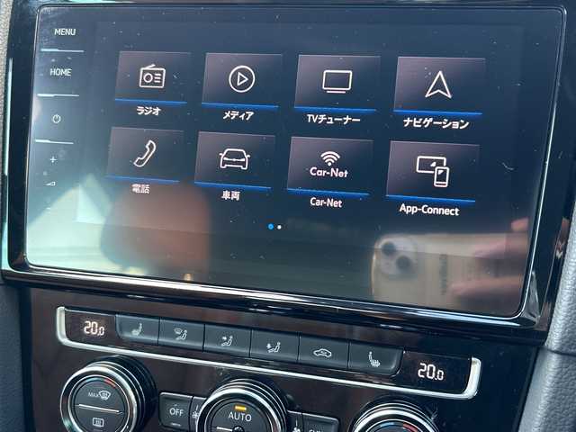 フォルクスワーゲン ゴルフ ヴァリアント ディナウディオED 愛知県 2018(平30)年 8万km インジウムグレーメタリッ ・禁煙車/・純正ナビ/フルセグTV/・ディナウディオサウンド/・バックカメラ/・ビルトインETC/・ジュークボックス/・Bluetooth/・フロントアシスト/・リアトラフィックアラート/・ブラインドスポット/・レーンアシスト/・ACC/・電子パーキング/・ブレーキホールド/・茶色ハーフレザーシート/・前席シートヒーター/・ステアスイッチ/・純正１７インチアルミ/・LEDオートライト/・ルーフレール/・パドルシフト/・電動格納ミラーウインカー/・アイドリングストップ/・ドアバイザー/・純正フロアマット/・新車保証書/・取扱説明書/・スペアキー
