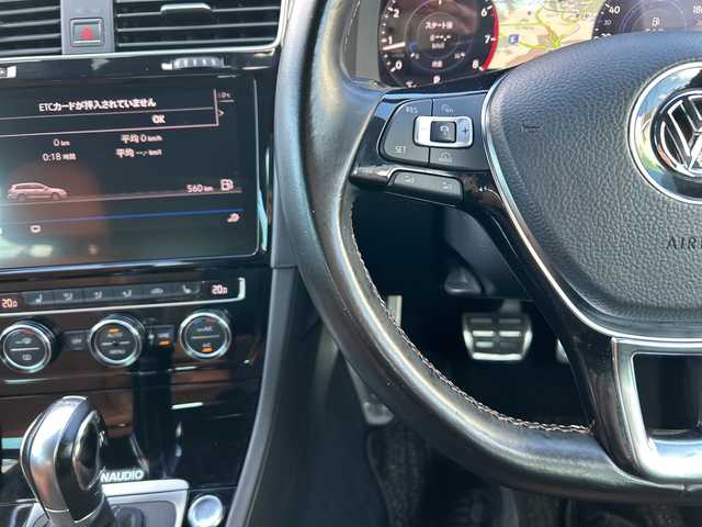 フォルクスワーゲン ゴルフ ヴァリアント ディナウディオED 愛知県 2018(平30)年 8万km インジウムグレーメタリッ ・禁煙車/・純正ナビ/フルセグTV/・ディナウディオサウンド/・バックカメラ/・ビルトインETC/・ジュークボックス/・Bluetooth/・フロントアシスト/・リアトラフィックアラート/・ブラインドスポット/・レーンアシスト/・ACC/・電子パーキング/・ブレーキホールド/・茶色ハーフレザーシート/・前席シートヒーター/・ステアスイッチ/・純正１７インチアルミ/・LEDオートライト/・ルーフレール/・パドルシフト/・電動格納ミラーウインカー/・アイドリングストップ/・ドアバイザー/・純正フロアマット/・新車保証書/・取扱説明書/・スペアキー