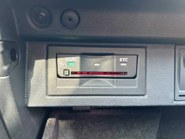 フォルクスワーゲン ゴルフ ヴァリアント ディナウディオED 愛知県 2018(平30)年 8万km インジウムグレーメタリッ ・禁煙車/・純正ナビ/フルセグTV/・ディナウディオサウンド/・バックカメラ/・ビルトインETC/・ジュークボックス/・Bluetooth/・フロントアシスト/・リアトラフィックアラート/・ブラインドスポット/・レーンアシスト/・ACC/・電子パーキング/・ブレーキホールド/・茶色ハーフレザーシート/・前席シートヒーター/・ステアスイッチ/・純正１７インチアルミ/・LEDオートライト/・ルーフレール/・パドルシフト/・電動格納ミラーウインカー/・アイドリングストップ/・ドアバイザー/・純正フロアマット/・新車保証書/・取扱説明書/・スペアキー