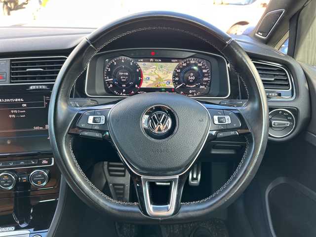 フォルクスワーゲン ゴルフ ヴァリアント ディナウディオED 愛知県 2018(平30)年 8万km インジウムグレーメタリッ ・禁煙車/・純正ナビ/フルセグTV/・ディナウディオサウンド/・バックカメラ/・ビルトインETC/・ジュークボックス/・Bluetooth/・フロントアシスト/・リアトラフィックアラート/・ブラインドスポット/・レーンアシスト/・ACC/・電子パーキング/・ブレーキホールド/・茶色ハーフレザーシート/・前席シートヒーター/・ステアスイッチ/・純正１７インチアルミ/・LEDオートライト/・ルーフレール/・パドルシフト/・電動格納ミラーウインカー/・アイドリングストップ/・ドアバイザー/・純正フロアマット/・新車保証書/・取扱説明書/・スペアキー