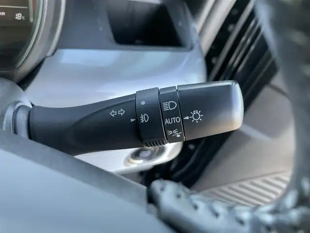 スズキ スペーシア ギア HYBRID XZ 大阪府 2021(令3)年 6.1万km ブルーイッシュブラックパール3 (株)IDOMが運営する【じしゃロン堺店】の自社ローン専用車両になります。/こちらは現金またはオートローンご利用時の価格です。自社ローンご希望の方は別途その旨お申付け下さい