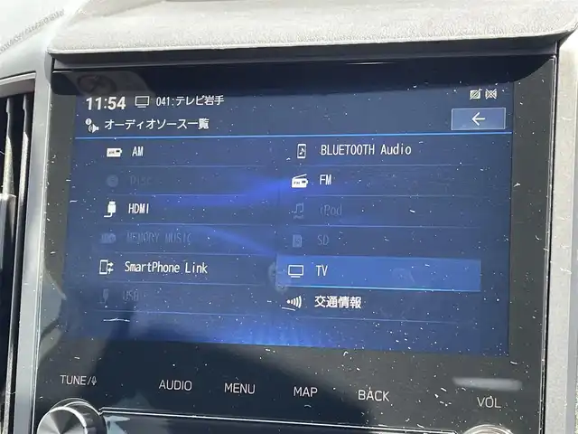 スバル フォレスター STIスポーツ 岩手県 2022(令4)年 3.8万km クリスタルホワイトP 4WD/純正ナビ/前方ドライブレコーダー/アイサイト/・プリクラッシュブレーキ/・リバースオートマチックブレーキ/・先行車発進告知/・青信号お知らせ/・レーンキープ/バックカメラ/フロントカメラ/サイドカメラ/レーダークルーズコントロール/パワーシート/シートメモリー/シートヒーター/ビルトインETC/ステアリングスイッチ/ステアリングヒーター/パドルシフト/フルセグTV/Bluetooth/CD、DVD/社外マフラー/純正マフラーあり/LEDヘッドライト/フォグランプ/オートライト/純正18インチアルミホイール/純正フロアマット