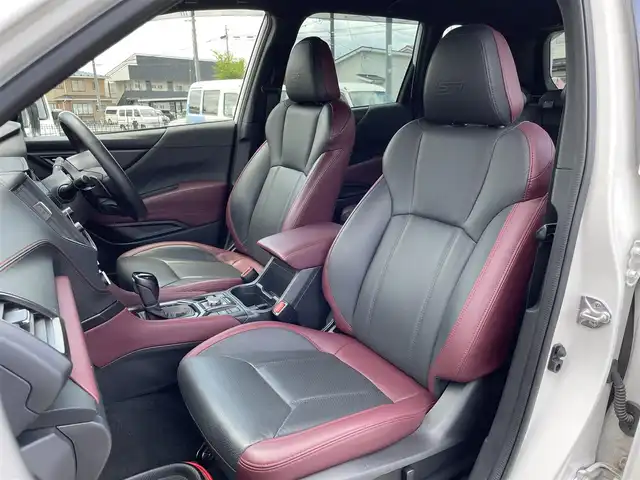 スバル フォレスター STIスポーツ 岩手県 2022(令4)年 3.8万km クリスタルホワイトP 4WD/純正ナビ/前方ドライブレコーダー/アイサイト/・プリクラッシュブレーキ/・リバースオートマチックブレーキ/・先行車発進告知/・青信号お知らせ/・レーンキープ/バックカメラ/フロントカメラ/サイドカメラ/レーダークルーズコントロール/パワーシート/シートメモリー/シートヒーター/ビルトインETC/ステアリングスイッチ/ステアリングヒーター/パドルシフト/フルセグTV/Bluetooth/CD、DVD/社外マフラー/純正マフラーあり/LEDヘッドライト/フォグランプ/オートライト/純正18インチアルミホイール/純正フロアマット