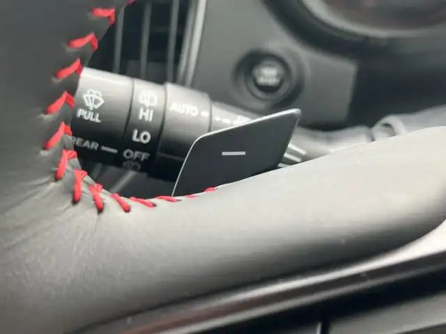 スバル フォレスター STIスポーツ 道南・函館 2022(令4)年 2.1万km クリスタルブラックシリカ ４ＷＤ/ターボ/ダイアトーン/８インチ純正ナビ/Bluetooth Audio/フルセグテレビ/ＥＴＣ/フロント/左サイドカメラ/バックカメラ/ドライブレコーダー/追従クルーズコントロール/ステアリングヒーター/革巻きステアリング/全席シートヒーター/純正フロアマット/前席パワーシート/プッシュスタート/オートライト/スマートキー/横滑り防止機能/盗難防止機能/冬タイヤ車載/純正マフラー車載