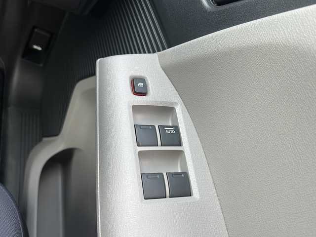 ホンダ フリード G Lパッケージ 千葉県 2008(平20)年 11.2万km アラバスターシルバーメタリック ワンオーナー/純正ナビ/バックカメラ/BlueTooth接続/CD・DVD・FM/AM/フルセグテレビ/片側パワースライドドア/イージークローザー/電動格納ミラー/クルーズコントロール/3列シート/純正アルミホイール/ETC/取扱説明書/保証書