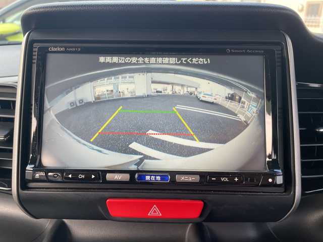 ホンダ Ｎ ＢＯＸ カスタム G SSパッケージ 三重県 2013(平25)年 13.4万km プレミアムホワイトパール 登録時133/185km/禁煙車/ｃｌａｒｉｏｎ７インチＳＤナビ（NX613）/・Ｂｌｕｅｔｏｏｔｈ・ＣＤ／ＤＶＤ・ＳＤ・ＵＳＢ・AM/FM/両側パワースライドドア/前後ドラレコ/後方コーナーセンサー/ＡＵＴＯライト/スマートキー/プッシュスタート/ＥＴＣ/革巻きステアリング/ステアリングスイッチ/純正フロアマット/アイドリングストップ/純正14インチアルミホイール/電動格納ミラー