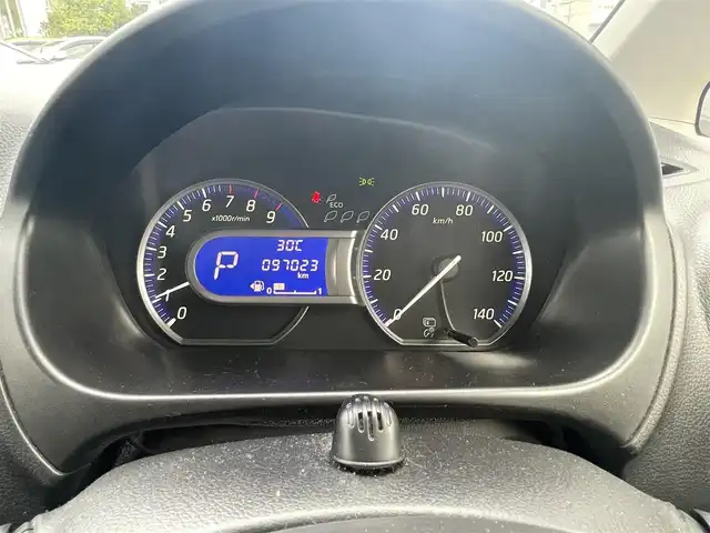 日産 デイズ ハイウェイスターG ターボ 愛知県 2014(平26)年 9.7万km プレミアムパープルP (株)IDOMが運営する【じしゃロン名古屋鳴海店】の自社ローン専用車両になりますこちらは現金またはオートローンご利用時の価格です。自社ローンご希望の方は別途その旨お申付け下さい純正ナビ（FM/AM、CD、DVD、USB）/バック、全方位カメラ/ワンセグテレビ/ETC/フルフラットシート/前方コーナーセンサー/純正1５AW/横滑り防止装置/ハロゲンオートヘッドライト/ダブルエアバック/保証書、取扱説明書/リモコンキー