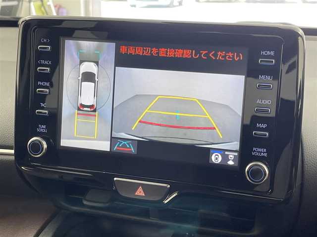 トヨタ ヤリスクロス ハイブリッド Z 福井県 2022(令4)年 2.5万km ホワイトパールクリスタルシャイン 純正７インチT-Connectナビ/フルセグTV/Bluetooth/USB/Miracast/AM/FM/CD/DVDデッキ【純正オプション】/Toyota Safety Sense/・プリクラッシュセーフティ/・レーンアシスト/・クルーズコントロール/・オートマチックハイビーム/・オートライト /LEDヘッドライト/ライトレベライザー /パノラミックビューモニター/ブラインドスポットモニター/パワーシート/シートヒーター /純正１８インチアルミ/純正フロアマット/サイドバイザー/取説あり