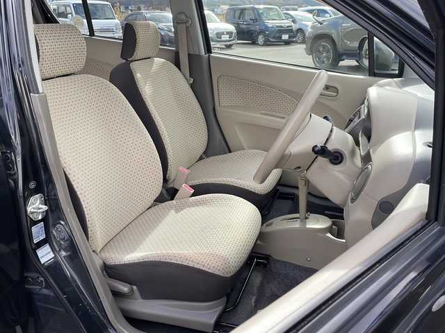 マツダ キャロル GS 4 道東・釧路十勝 2011(平23)年 10.3万km ブルーイッシュブラックパール3 ・ワンオーナー/・4WD/・社外SDナビ/【CD/DVD.ワンセグ】/・バックカメラ/・社外エンジンスターター/・運転席のみシートヒーター/・ハロゲンライト/・ヘッドライトレベライザー/・電格ミラー/・ドアバイザー/・スマートキー