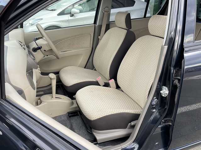 マツダ キャロル GS 4 道東・釧路十勝 2011(平23)年 10.3万km ブルーイッシュブラックパール3 ・ワンオーナー/・4WD/・社外SDナビ/【CD/DVD.ワンセグ】/・バックカメラ/・社外エンジンスターター/・運転席のみシートヒーター/・ハロゲンライト/・ヘッドライトレベライザー/・電格ミラー/・ドアバイザー/・スマートキー