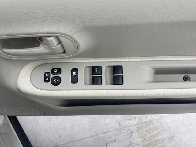 スズキ ラパン L 大阪府 2021(令3)年 0.7万km フォーンベージュM Carrozzeriaナビ　AVIC-HRZ088/　ipod　Aux/ETC/ドライブレコーダー前後　BM-TW01/アイドリングストップ/シートヒーター　D席/純正フロアマット/コーナーセンサー　後ろ/横滑り防止装置/レーンキープアシスト/オートライト/衝突被害軽減システム/スマートキー