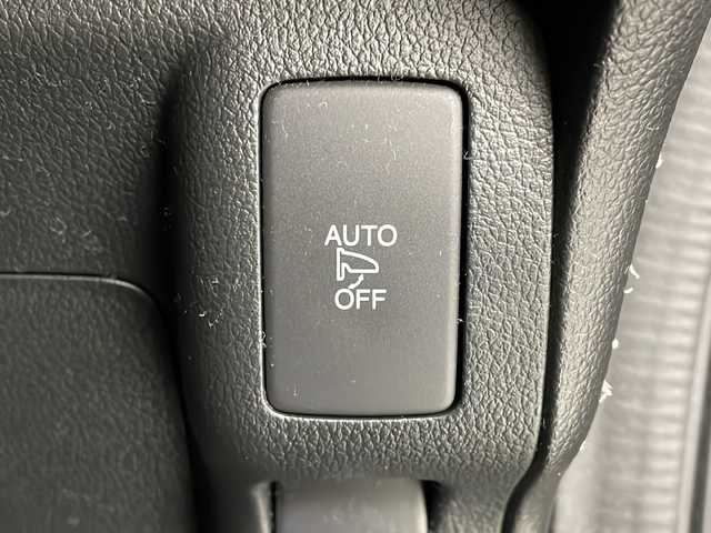 ホンダ Ｎ ＢＯＸ カスタム ターボ SSブラックSパッケージ 茨城県 2017(平29)年 6万km クリスタルブラックパール ナビ　フルセグＴＶ　バックモニター　シートヒーター　ＬＥＤライト　オートライト　ドライブレコーダー　片側電動スライドドア　ビルトインＥＴＣ　スマートキー　プッシュスタート　横滑り防止装置　禁煙車