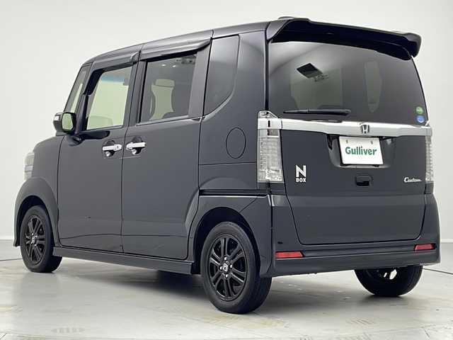 ホンダ Ｎ ＢＯＸ カスタム ターボ SSブラックSパッケージ 茨城県 2017(平29)年 6万km クリスタルブラックパール ナビ　フルセグＴＶ　バックモニター　シートヒーター　ＬＥＤライト　オートライト　ドライブレコーダー　片側電動スライドドア　ビルトインＥＴＣ　スマートキー　プッシュスタート　横滑り防止装置　禁煙車