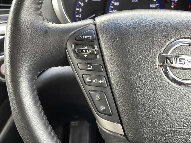 日産 エルグランド 250HWS アーバンクロム 栃木県 2012(平24)年 8万km ブリリアントホワイトパール 純正ＨＤＤナビ/・CD AM FM/・TV ワンセグ/・アラウンドビューモニター/両側パワースライドドア/エンジンスターター/スマートスペアキー/ETC/リアサンシェード/純正18インチアルミホイール/ＬＥＤヘッドライト/サイドエアバック/ハーフレザーシート