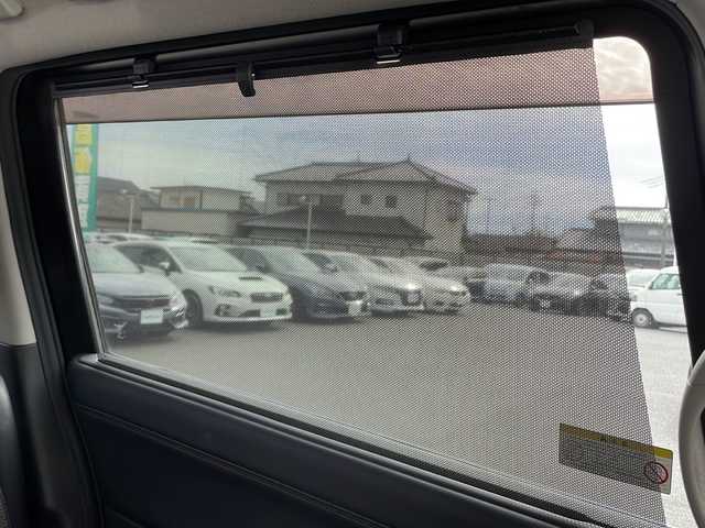 日産 エルグランド 250HWS アーバンクロム 栃木県 2012(平24)年 8万km ブリリアントホワイトパール 純正ＨＤＤナビ/・CD AM FM/・TV ワンセグ/・アラウンドビューモニター/両側パワースライドドア/エンジンスターター/スマートスペアキー/ETC/リアサンシェード/純正18インチアルミホイール/ＬＥＤヘッドライト/サイドエアバック/ハーフレザーシート