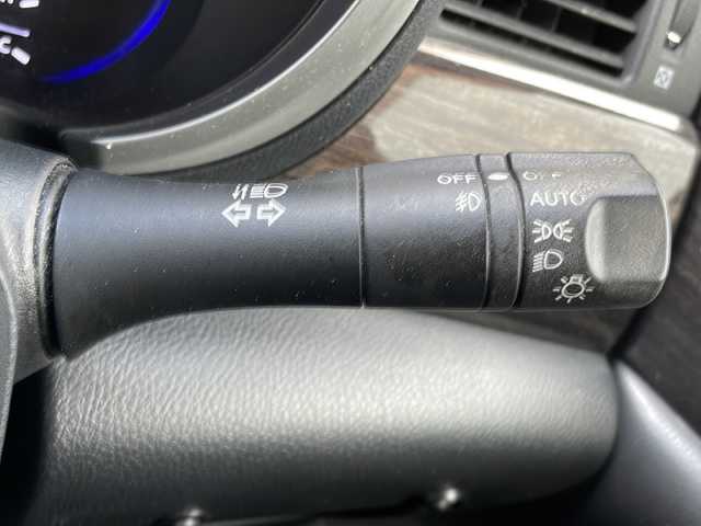 日産 エルグランド 250HWS アーバンクロム 栃木県 2012(平24)年 8万km ブリリアントホワイトパール 純正ＨＤＤナビ/・CD AM FM/・TV ワンセグ/・アラウンドビューモニター/両側パワースライドドア/エンジンスターター/スマートスペアキー/ETC/リアサンシェード/純正18インチアルミホイール/ＬＥＤヘッドライト/サイドエアバック/ハーフレザーシート