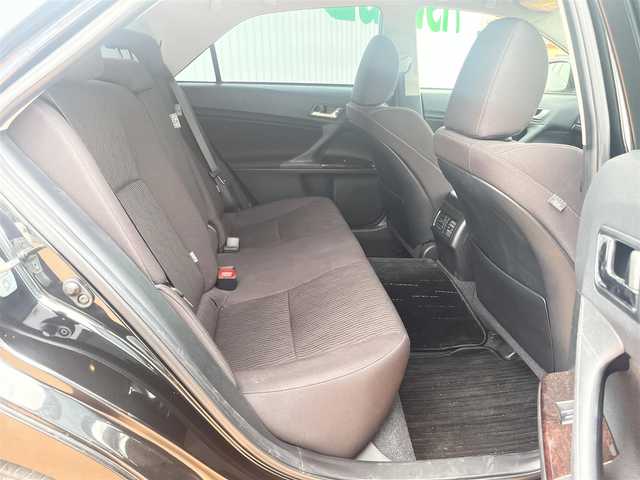 トヨタ マークＸ 250G 群馬県 2016(平28)年 6.7万km プレシャスブラックパール セーフティセンスP/プリクラッシュセーフティ/レーダークルーズコントロール/HIDヘッドランプ/運転席パワーシート/純正ナビゲーション/地デジTV/DVD/CD/バックカメラ/ETC2.0