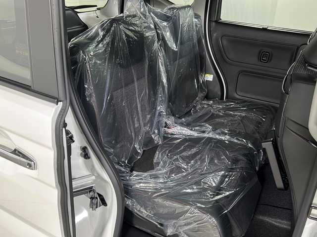 スズキ スペーシア カスタム HYBRID XS ターボ 広島県 2025(令7)年 0.1千km ピュアホワイトパール/ブラック2トーン 届出済未使用車/禁煙車/登録時9ｋｍ/インタークーラーターボ/スズキセーフティサポート/・デュアルセンサーブレーキサポートII/・先行車発進お知らせ/・標識認識機能/・ヘッドアップディスプレイ/・誤発進抑制機能/・ハイビームアシスト/・アダプティブクルーズコントロール/・車線維持支援機能/・車線逸脱抑制/・車線逸脱警報/・ふらつき警報/コーナーセンサー/全方位モニター付９型メモリーナビ/・フルセグ/Bluetooｔｈ/ＵＳＢ/スマホ連携/スズキコネクト対応通信機装着車/両側パワースライドドア/革巻きステアリング/ステアリングスイッチ/パドルシフト/オートライト/LEDヘッドライト/フォグランプ/ハーフレザーシート/シートヒーター/アイドリングストップ/スマートキー/プッシュスタート/スペアキー/純正15インチアルミホイール