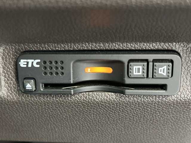 ホンダ フリード G 愛知県 2017(平29)年 3.6万km コバルトブルーパール ホンダディーラーオプションナビ/・CD/DVD/・AM/FM/・フルセグ/・Bluetooth/ビルトインETC/前側ドライブレコーダー/バックカメラ/プラズマクラスター技術搭載フルオートエアコンディショナー/ロールサンシェード/ヒーテッドドアミラー/ステアリングスイッチ/アイドリングストップ/両側パワースライドドア/純正フロアマット/純正ホイールカバー/横滑り防止装置