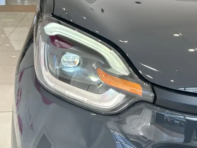 トヨタ シエンタ Z 埼玉県 2023(令5)年 2.2万km ダークグレー トヨタセーフティセンス/10.5インチディスプレイオーディオPlus/　　BT/USB/フルセグ/MiraCast/バックカメラ/レーダークルーズコントロール/両側パワースライドドア/ブラインドスポットモニター/コーナーセンサー/ステアリングスイッチ/スマートキー2本/ビルトインETC2.0