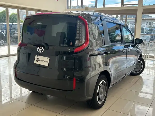 トヨタ シエンタ Z 埼玉県 2023(令5)年 2.2万km ダークグレー トヨタセーフティセンス/10.5インチディスプレイオーディオPlus/　　BT/USB/フルセグ/MiraCast/バックカメラ/レーダークルーズコントロール/両側パワースライドドア/ブラインドスポットモニター/コーナーセンサー/ステアリングスイッチ/スマートキー2本/ビルトインETC2.0