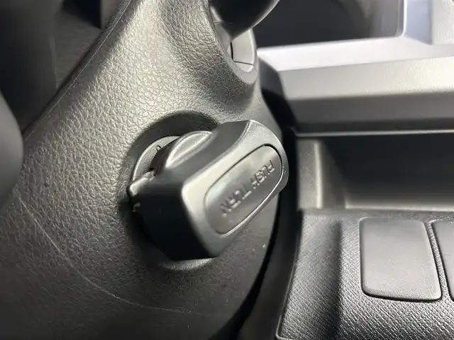 ホンダ ステップワゴン スパーダ Z クールスピリット 千葉県 2014(平26)年 7.4万km ホワイトオーキッドパール 禁煙車/両側電動ドア/クルーズコントロール/社外7インチメモリナビ/・型番：MDV-Z701/・CD/DVD/Bluetooth/フルセグTV/・バックカメラ/・ビルトインETC/革巻きステアリング/・ステアリングスイッチ/・パドルシフト/左右独立エアコン/純正フロアマット/純正１７インチAW/オートライト/・キセノンヘッドライト/・フォグランプ