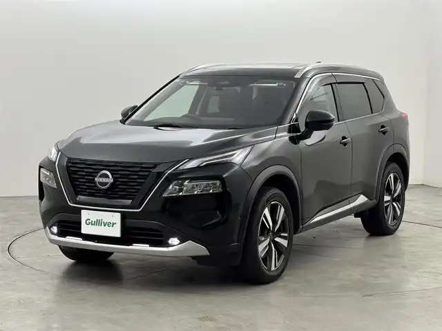 日産 エクストレイル G e－4ORCE 福岡県 2022(令4)年 2.1万km ダイヤモンドブラック サンルーフ　/純正９型ナビ/フルセグTV　/バックカメラ　/ＢＯＳＥプレミアムサウンド　/ワイヤレス充電　/デジタルルームミラー　/前後ドラレコ　/ビルトインETC２．０　/プロパイロット　/コーナーセンサー　/エマージェンシーブレーキ　/レーンキープ　/ブラインドスポットモニター　/パーキングアシスト　/ヒルディセントコントロール/シートヒーター　/ステアリングヒーター　/パワーバックドア　/純正１９インチアルミホイール