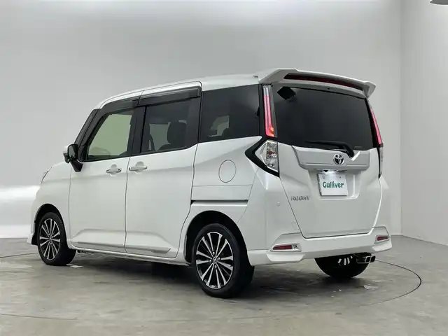 トヨタ ルーミー カスタムG－T 埼玉県 2021(令3)年 4万km パールホワイトⅢ スマートアシスト　社外９インチナビ　バックカメラ　ビルトインＥＴＣ　レーダークルーズコントロール　ミラー一体型ドラレコ　シートヒーター　ＨＤＭＩ　純正アルミホイール　オートハイビーム　ＬＥＤ　地デジ