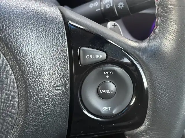 ホンダ Ｎ ＷＧＮ カスタム Gターボ SSクールPKG 香川県 2015(平27)年 8.4万km プレミアムホワイトパールⅡ 特別仕様車/→クオリティインテリア(プライムスムース＆ジャージコンビシート)/・バーガンディダブルステッチ/→インパネガーニッシュ/【レイヤードクリアパネル、シルバーライン】/→ドアライニング【表皮付】/→カスタムデザインバンパー【フロント/リア】/→運転席用iーSRSエアバック【連続容量変化タイプ】/→助手席用SRSエアバック/→VSA【ABS+TCS+横滑り抑制】/→カラードテールゲートスポイラー【連続容量変化タイプ】/→プラズマクラスターオートエアコン/→オートリトラミラー/→特別仕様車専用フロントグリル/→IRカット(遮熱)/UVカット機能付フロントウィンドウ/→IRカット(遮熱)/スーパーUVカットフロントドアガラス/→ハーフシェイド・フロントウィンドウ/→ディスチャージヘッドライト/→エマージェンシーストップシグナル/→アイドリングストップ/社外SDナビ/【フルセグTV/AM/FM/Bluetooth】/バックカメラ/革巻きステアリング/ステアリングリモコン/クルーズコントロール/パドルシフト/純正フロアマット/純正ドアバイザー/純正１４インチアルミホイール/プッシュスタート/ホンダスマートキーシステム