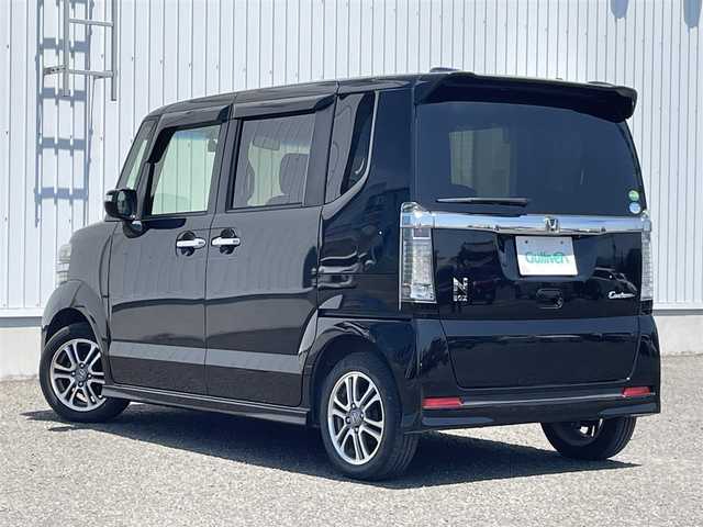 ホンダ Ｎ ＢＯＸ カスタム G Lパッケージ 熊本県 2016(平28)年 7.3万km クリスタルブラックパール 純正ナビ/・AM/FM/CD/DVD/BT/SD/・フルセグTV/・バックカメラ/片側パワースライドドア/ETC/前後ドライブレコーダー/オートライト/ステアリングスイッチ/電動格納ミラー/ウインカーミラー/横滑り防止装置/フォグライト/純正アルミホイール/スペアキー