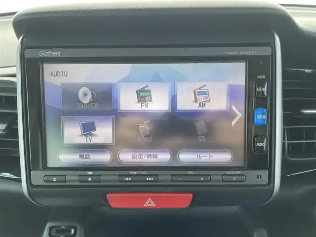 ホンダ Ｎ ＢＯＸ カスタム G Lパッケージ 熊本県 2016(平28)年 7.3万km クリスタルブラックパール 純正ナビ/・AM/FM/CD/DVD/BT/SD/・フルセグTV/・バックカメラ/片側パワースライドドア/ETC/前後ドライブレコーダー/オートライト/ステアリングスイッチ/電動格納ミラー/ウインカーミラー/横滑り防止装置/フォグライト/純正アルミホイール/スペアキー