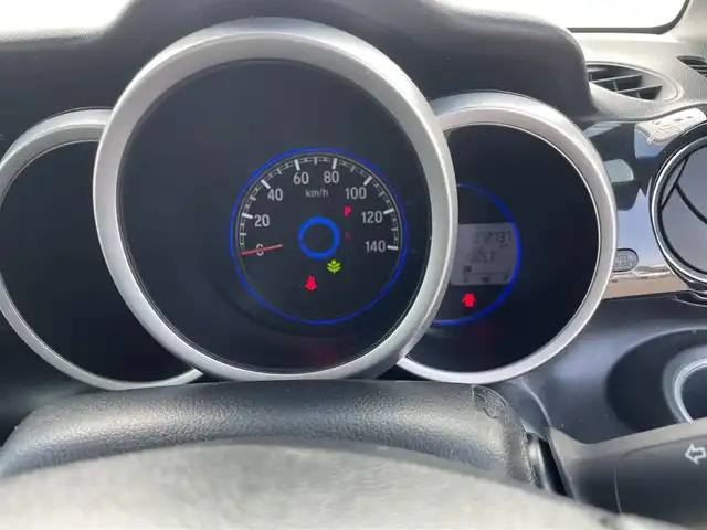 ホンダ Ｎ ＢＯＸ カスタム G Lパッケージ 熊本県 2016(平28)年 7.3万km クリスタルブラックパール 純正ナビ/・AM/FM/CD/DVD/BT/SD/・フルセグTV/・バックカメラ/片側パワースライドドア/ETC/前後ドライブレコーダー/オートライト/ステアリングスイッチ/電動格納ミラー/ウインカーミラー/横滑り防止装置/フォグライト/純正アルミホイール/スペアキー