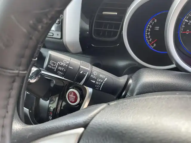 ホンダ Ｎ ＢＯＸ カスタム G Lパッケージ 熊本県 2016(平28)年 7.3万km クリスタルブラックパール 純正ナビ/・AM/FM/CD/DVD/BT/SD/・フルセグTV/・バックカメラ/片側パワースライドドア/ETC/前後ドライブレコーダー/オートライト/ステアリングスイッチ/電動格納ミラー/ウインカーミラー/横滑り防止装置/フォグライト/純正アルミホイール/スペアキー