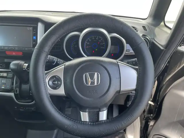 ホンダ Ｎ ＢＯＸ カスタム G Lパッケージ 熊本県 2016(平28)年 7.3万km クリスタルブラックパール 純正ナビ/・AM/FM/CD/DVD/BT/SD/・フルセグTV/・バックカメラ/片側パワースライドドア/ETC/前後ドライブレコーダー/オートライト/ステアリングスイッチ/電動格納ミラー/ウインカーミラー/横滑り防止装置/フォグライト/純正アルミホイール/スペアキー