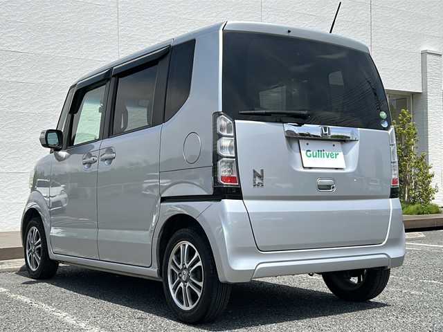 ホンダ Ｎ ＢＯＸ G Lパッケージ 千葉県 2013(平25)年 8.9万km アラバスターシルバーメタリック ナビ　ＶＸＭ－１４５ＶＳｉ　ＤＶＤ再生　バックモニター　前後ドラレコ　スマートキー　スペアキー１本　盗難防止機能　ベンチシート　フルフラットシート　チップアップシート　横滑り防止装置　純正１４ＡＷ