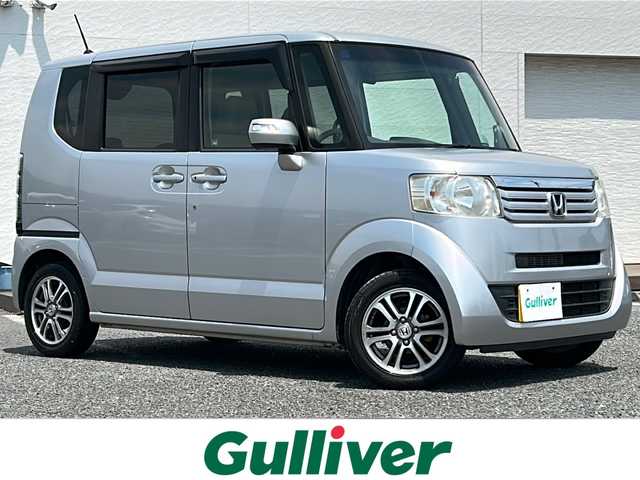 ホンダ Ｎ ＢＯＸ G Lパッケージ 千葉県 2013(平25)年 8.9万km アラバスターシルバーメタリック ナビ　ＶＸＭ－１４５ＶＳｉ　ＤＶＤ再生　バックモニター　前後ドラレコ　スマートキー　スペアキー１本　盗難防止機能　ベンチシート　フルフラットシート　チップアップシート　横滑り防止装置　純正１４ＡＷ