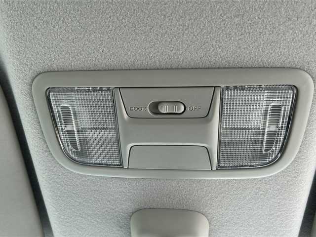 ホンダ Ｎ ＢＯＸ G Lパッケージ 千葉県 2013(平25)年 8.9万km アラバスターシルバーメタリック ナビ　ＶＸＭ－１４５ＶＳｉ　ＤＶＤ再生　バックモニター　前後ドラレコ　スマートキー　スペアキー１本　盗難防止機能　ベンチシート　フルフラットシート　チップアップシート　横滑り防止装置　純正１４ＡＷ