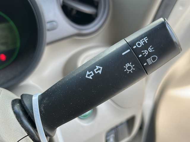 ホンダ Ｎ ＢＯＸ G Lパッケージ 千葉県 2013(平25)年 8.9万km アラバスターシルバーメタリック ナビ　ＶＸＭ－１４５ＶＳｉ　ＤＶＤ再生　バックモニター　前後ドラレコ　スマートキー　スペアキー１本　盗難防止機能　ベンチシート　フルフラットシート　チップアップシート　横滑り防止装置　純正１４ＡＷ
