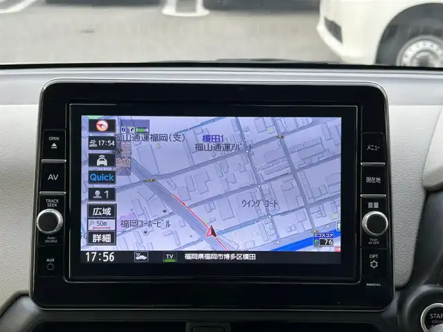 日産 デイズ X 福岡県 2022(令4)年 5.7万km ホワイトパール ワンオーナー/禁煙車/純正ディーラーナビ/（Bluetooth・フルセグ・DVD・CD・ラジオ）/アラウンドビューモニター/クリアランスソナー/アイドリングストップ/ＥＴＣ/ウィンカーミラー/オートライト/オートエアコン/純正フロアマット/純正アルミホイール/ドアバイザー/プッシュスタート/取扱説明書/保証書